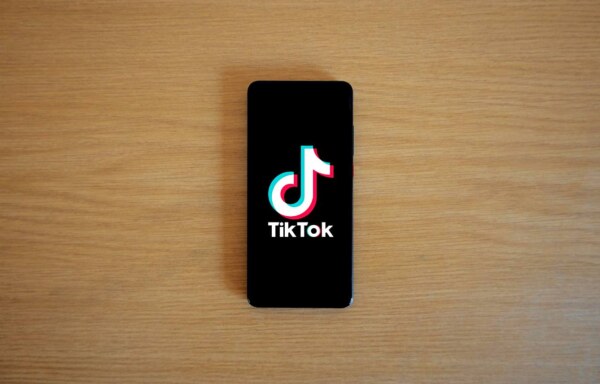 How to sell products on TikTok live?